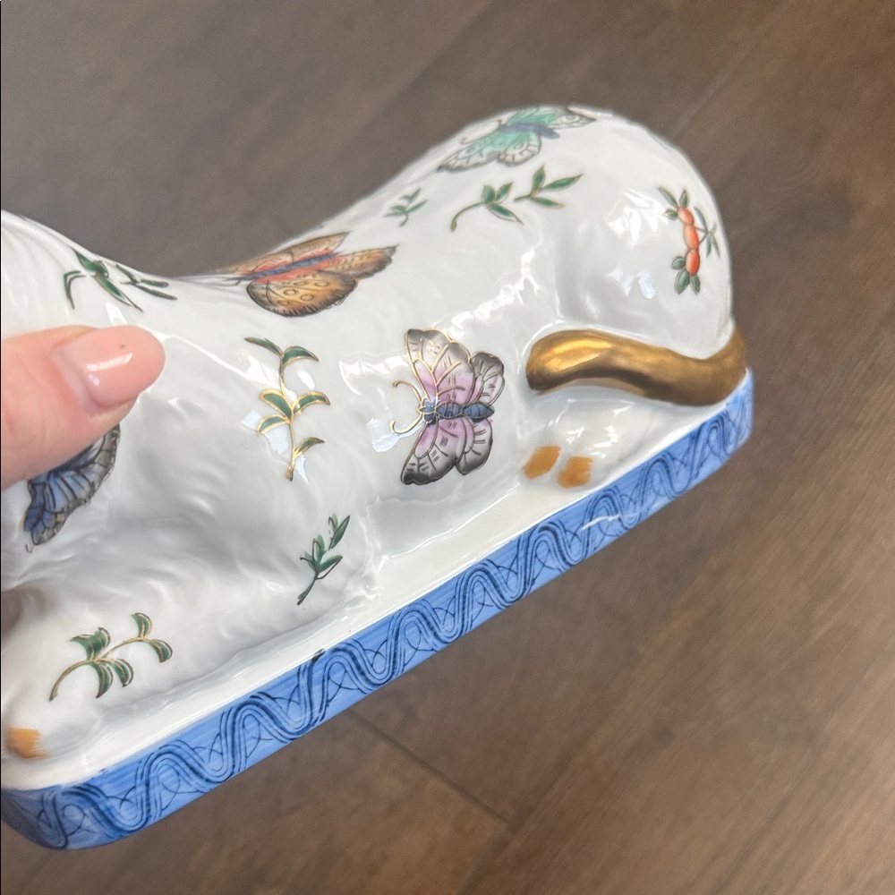 Vintage Frederick Cooper Chicago Large Hand Painted Cat with Butterflies - Picture 5 of 13